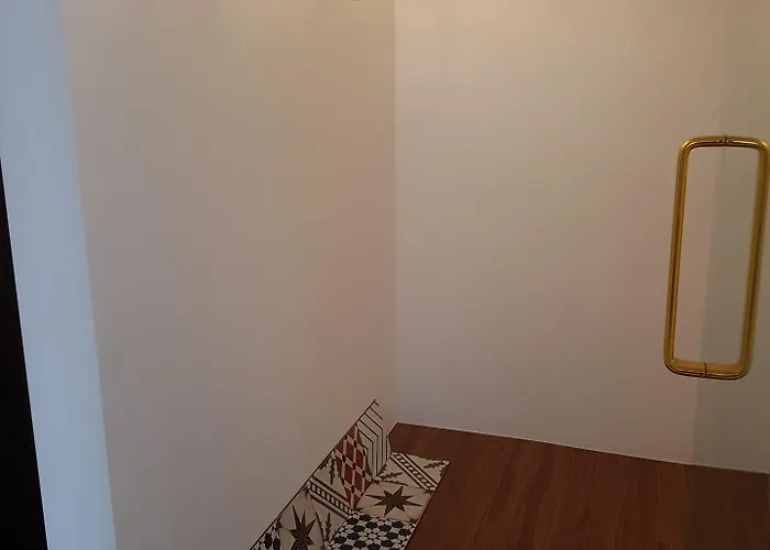 Single Single Hostel *