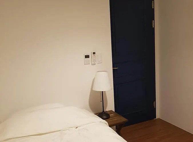 Single Single Busan